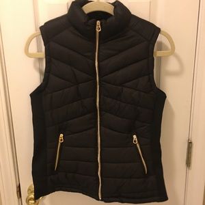 Gently Worn Black Vest with Zipper